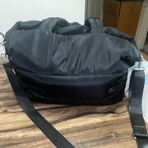 Unisex Urbanfit by Urban Expressions Black Quilted Duffle Bag